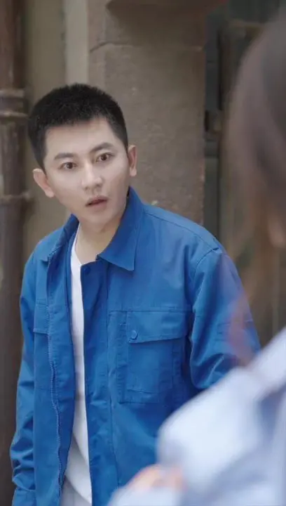 《厂妹别想逃》：血汗工厂的绝望呐喊，底层女性的生存突围之路